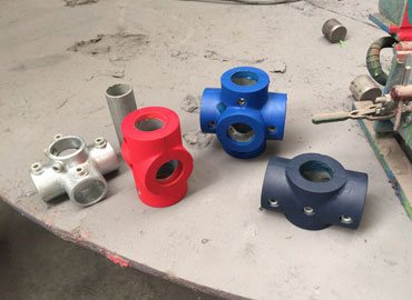 Powder-coated connectors in various colours